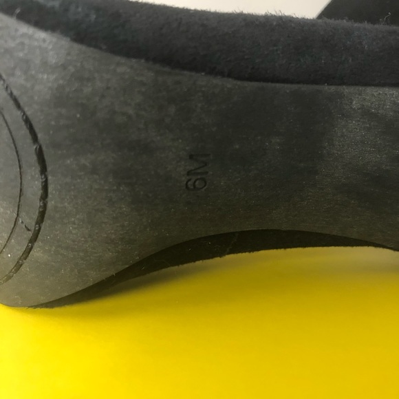 Browns Wishbone Collection Pumps - Picture 4 of 4